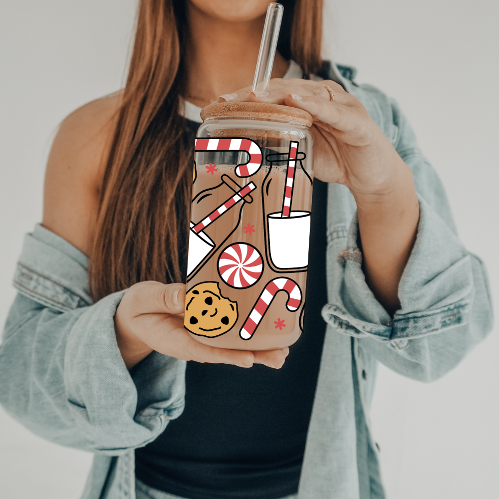 Santa's Milk & Cookies | VINYL | 20 oz Libbey Can Glass with Bamboo Lid & Straw