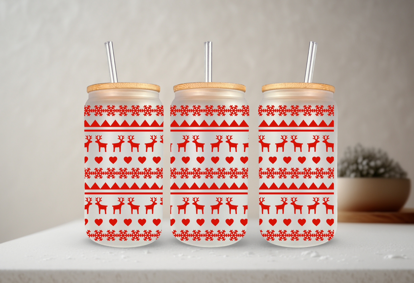Knitted Christmas | UVDTF | 20 oz Libbey Can Glass with Bamboo Lid & Straw