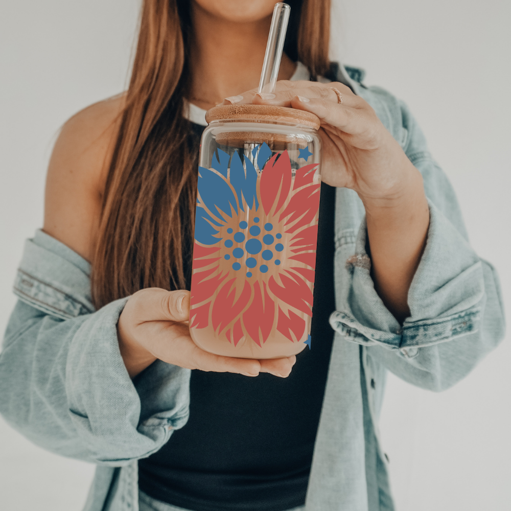 Patriotic Sunflower | VINYL | 20 oz Libbey Can Glass with Bamboo Lid & Straw