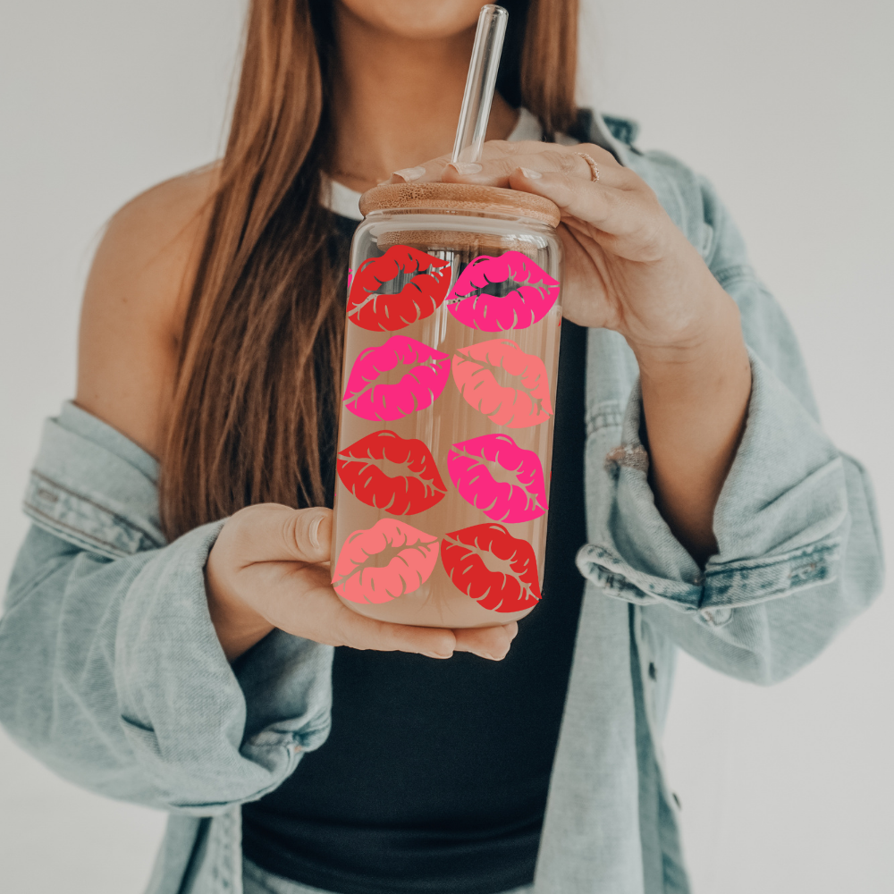 Kisses | VINYL | 20 oz Libbey Can Glass with Bamboo Lid & Straw