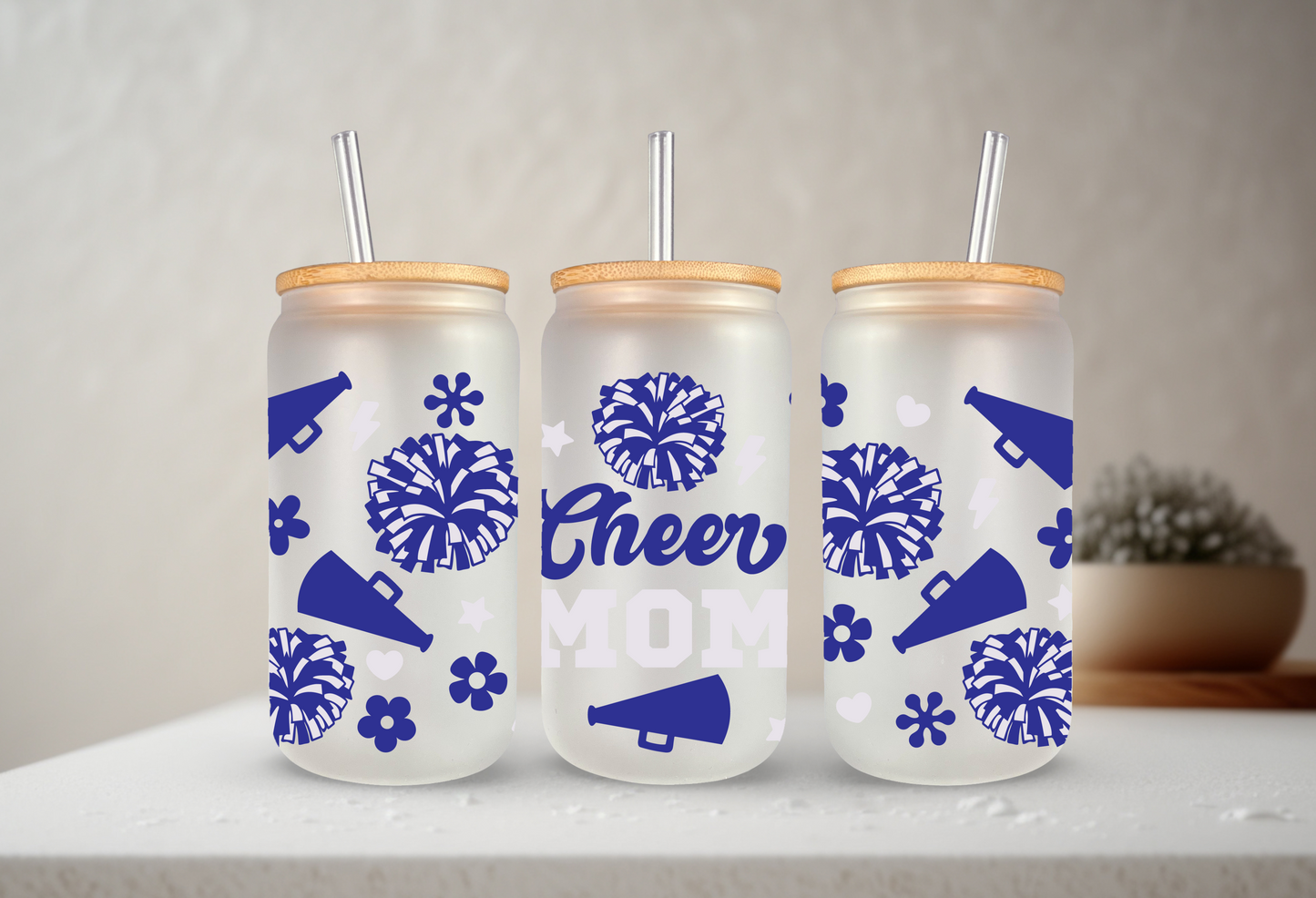 Cheer Mom | UVDTF | 20 oz Libbey Can Glass with Bamboo Lid & Straw