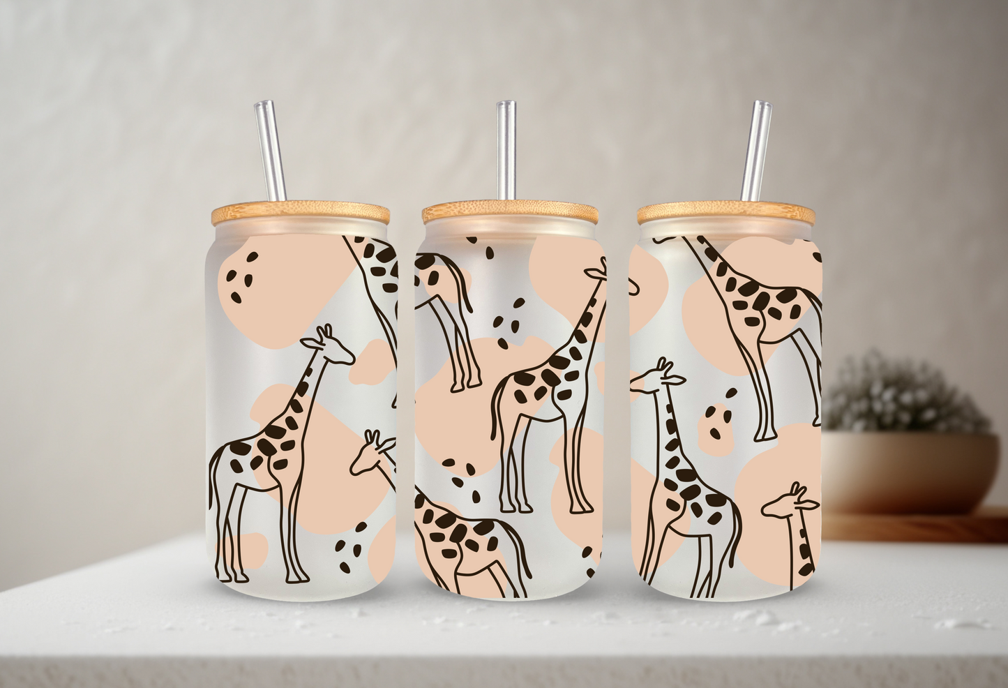 Giraffe | VINYL | 20 oz Libbey Can Glass with Bamboo Lid & Straw
