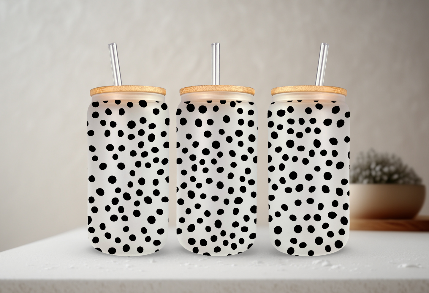 Dots | UVDTF | 20 oz Libbey Can Glass with Bamboo Lid & Straw
