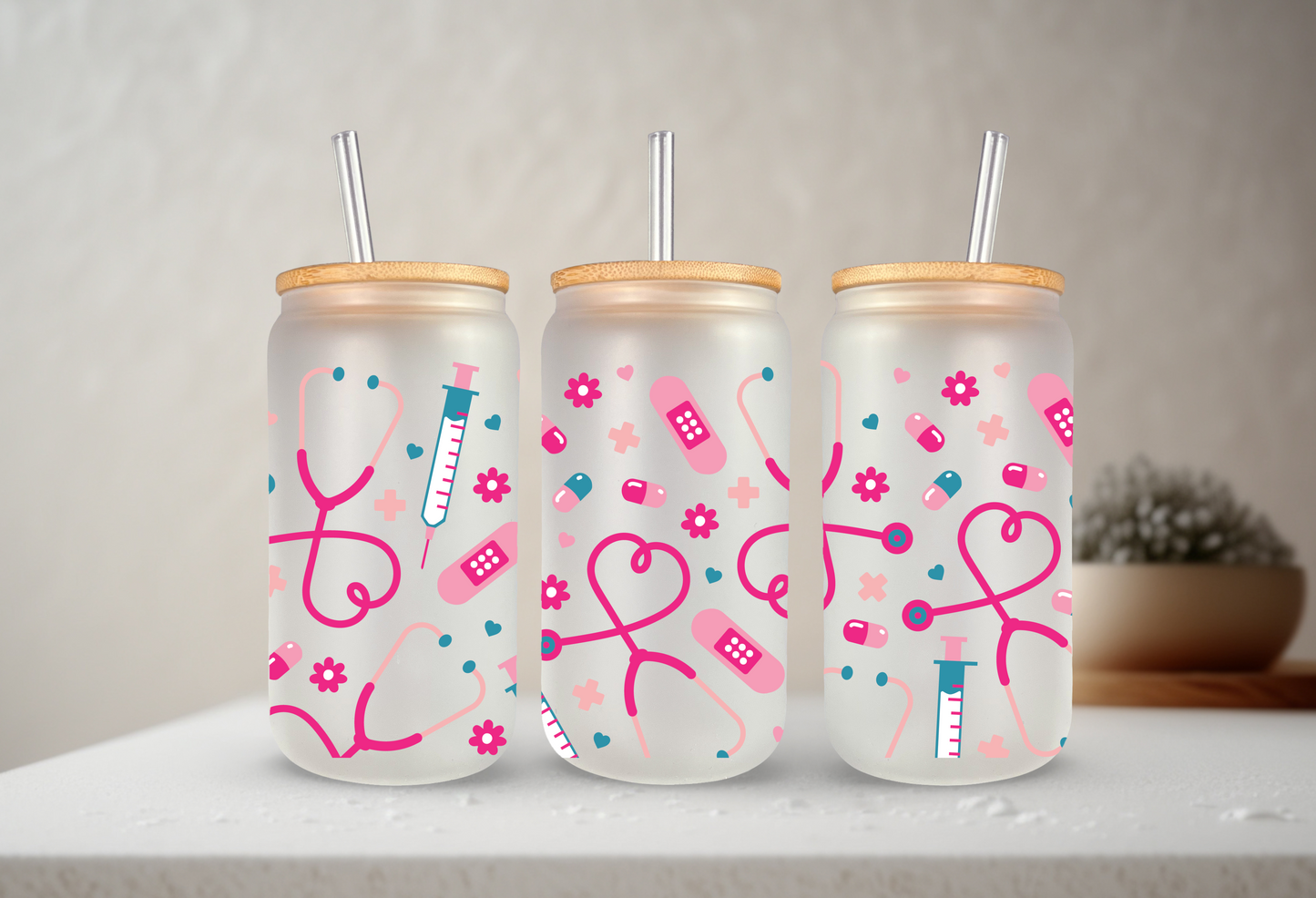 Nurse | UVDTF | 20 oz Libbey Can Glass with Bamboo Lid & Straw