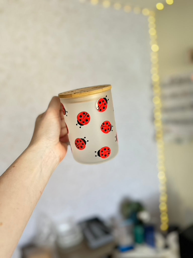 Ladybug | VINYL | 15oz Mug with Handle, Bamboo Lid & Straw