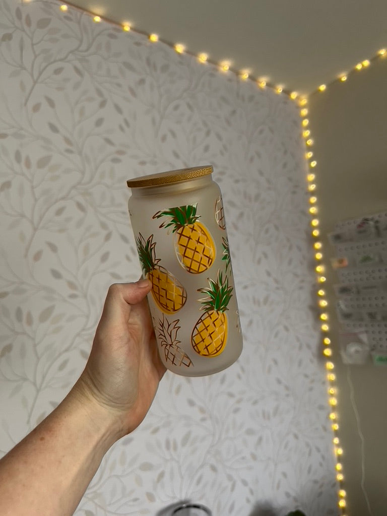 Pineapples | UVDTF | 20 oz Libbey Can Glass with Bamboo Lid & Straw