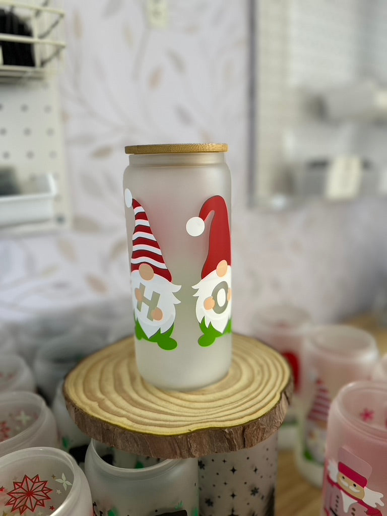 Festive Gnomes | VINYL | 20 oz Libbey Can Glass with Bamboo Lid & Straw