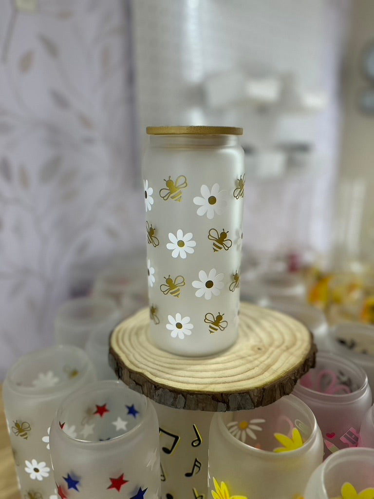 Honey Bee & Daisy | UVDTF | 20 oz Libbey Can Glass with Bamboo Lid & Straw