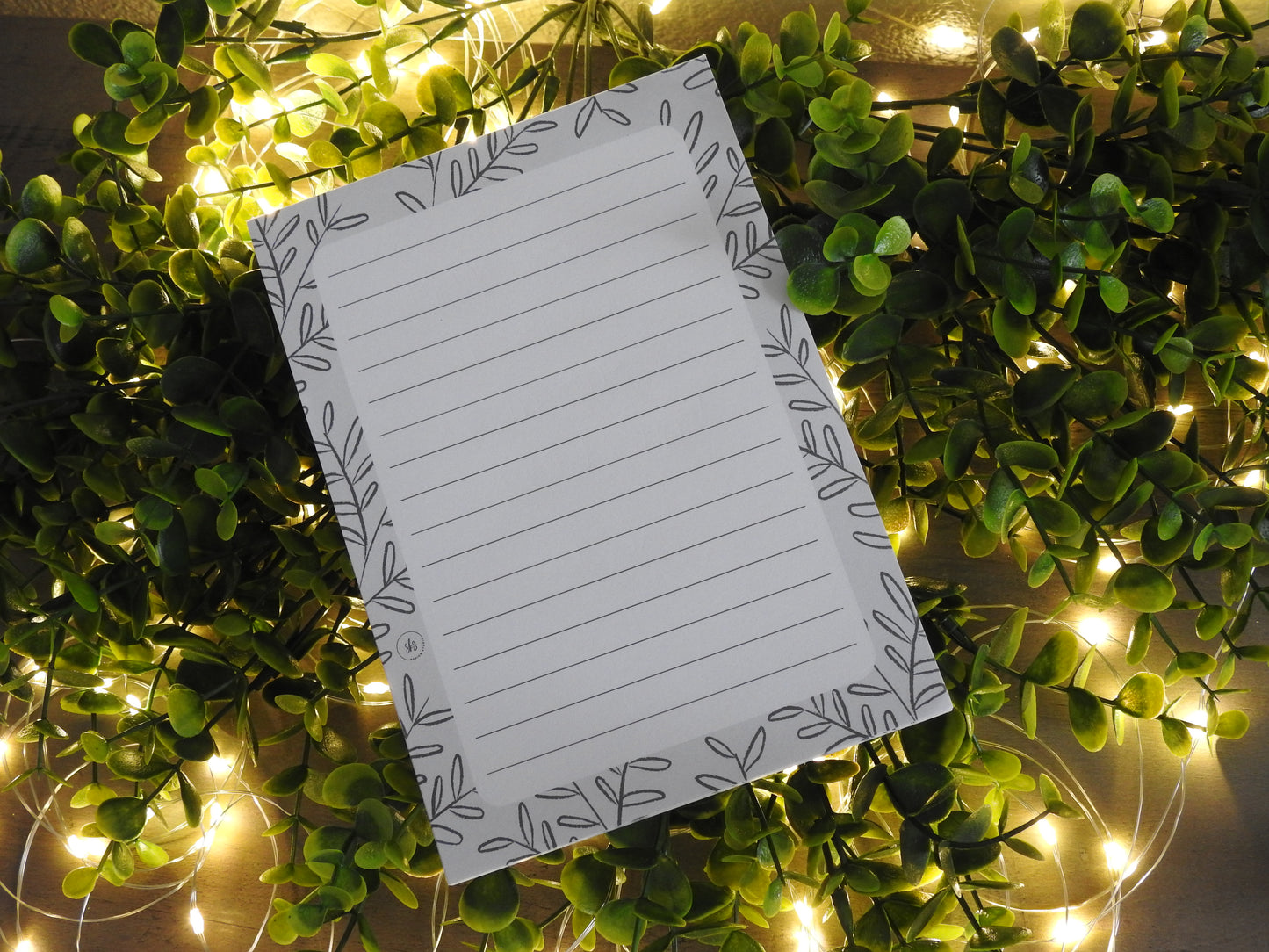 5x7 Notepad | Minimalist Floral Design