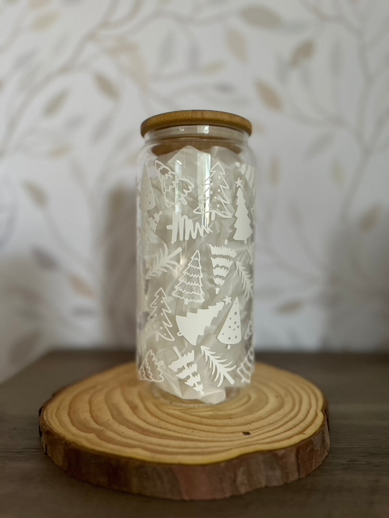 Christmas Trees | VINYL | 20 oz Libbey Can Glass with Bamboo Lid & Straw