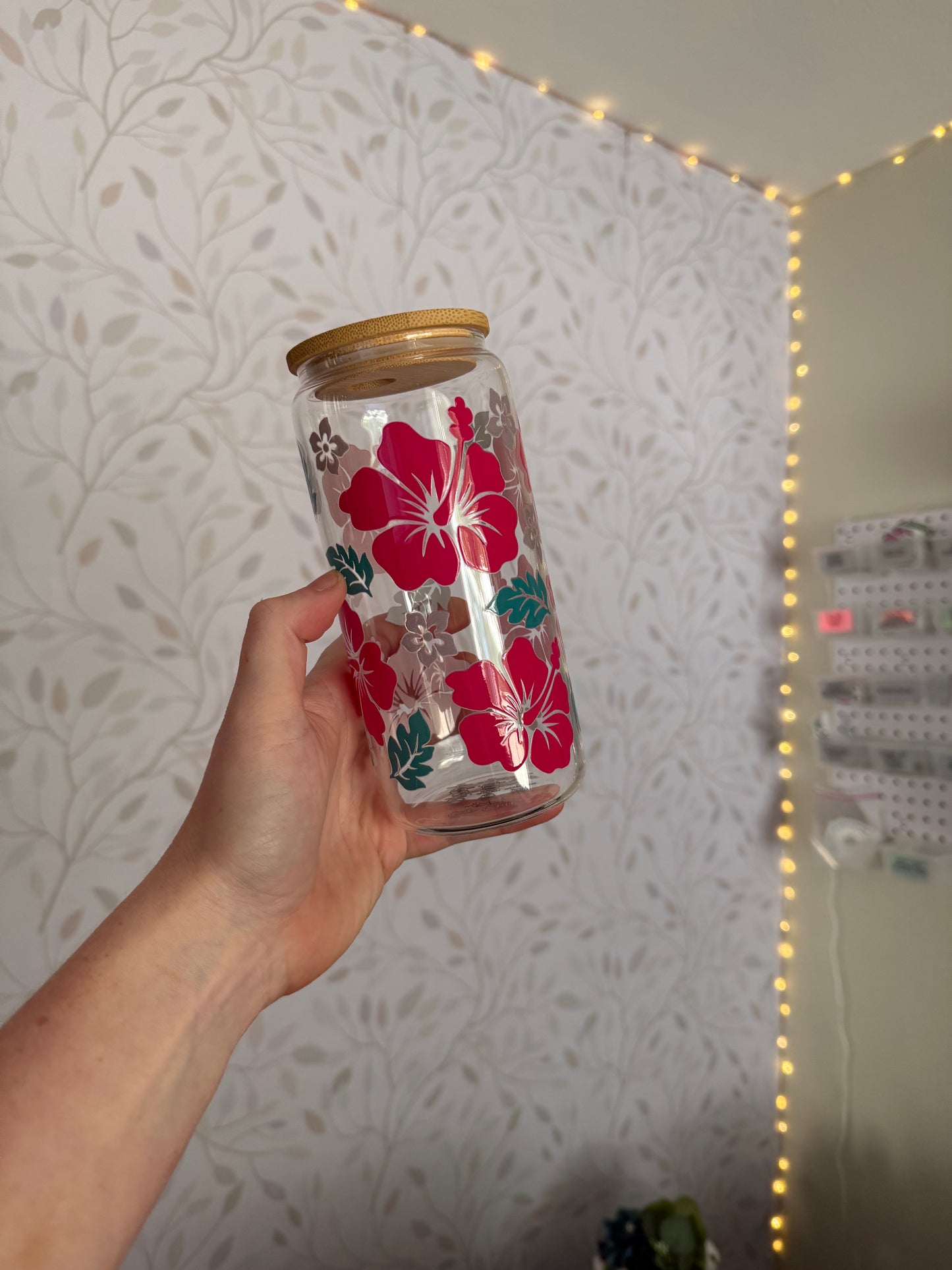 Hibiscus | UVDTF | 20 oz Libbey Can Glass with Bamboo Lid & Straw