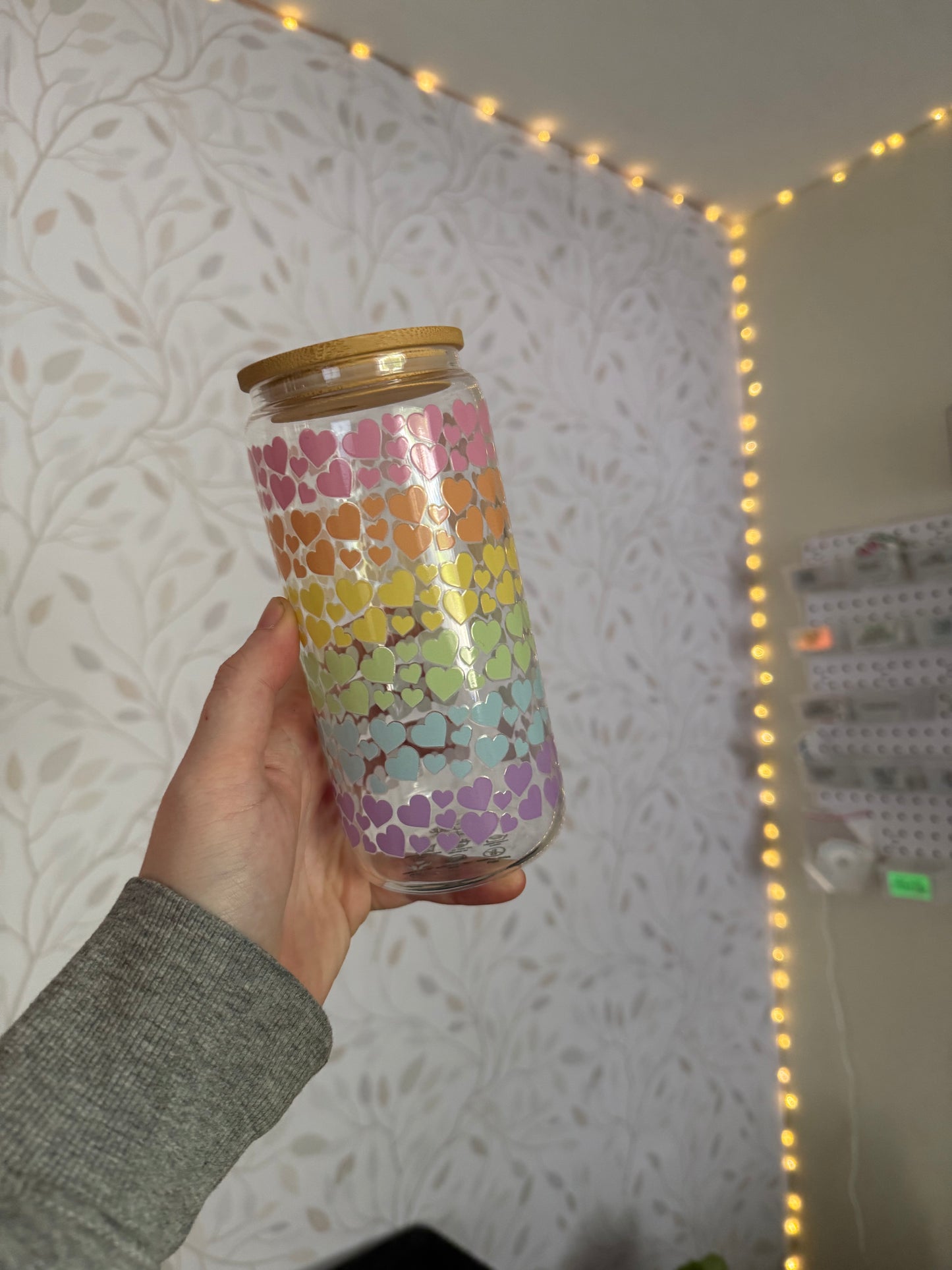 Rainbow Hearts | UVDTF | 20 oz Libbey Can Glass with Bamboo Lid & Straw