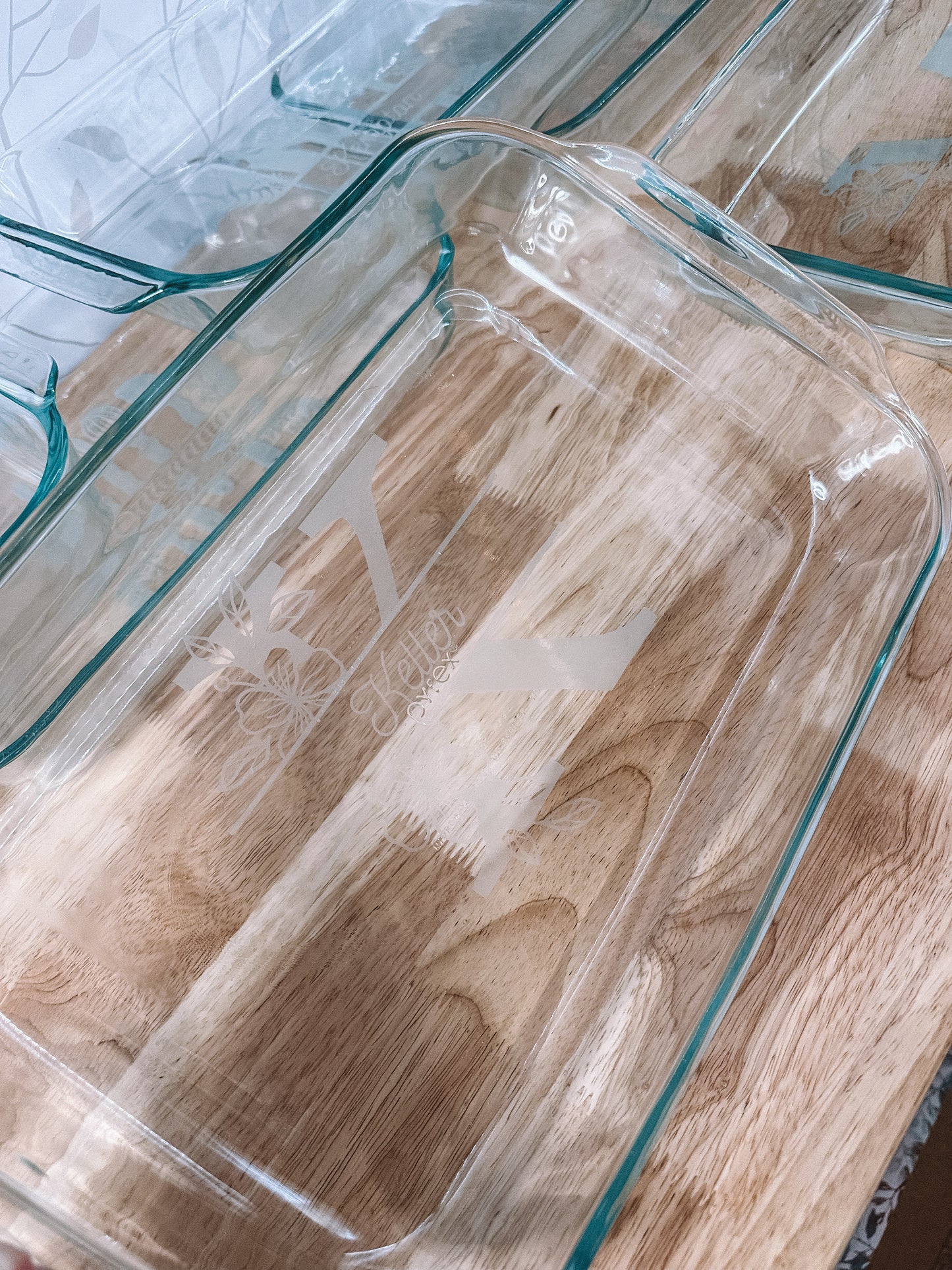 PERSONALIZED Floral Monogram | ENGRAVED | Glass Baking Dish