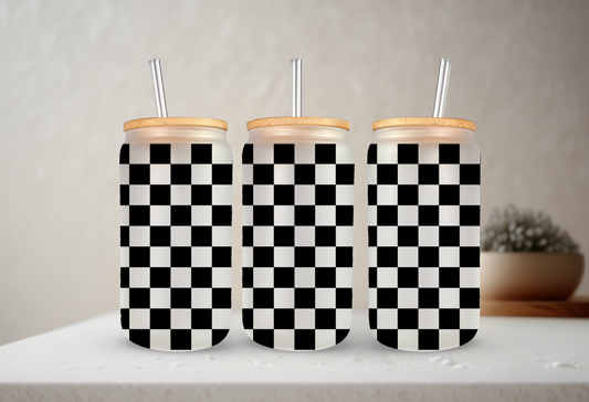 Checkered Pattern | VINYL | 20 oz Libbey Can Glass with Bamboo Lid & Straw