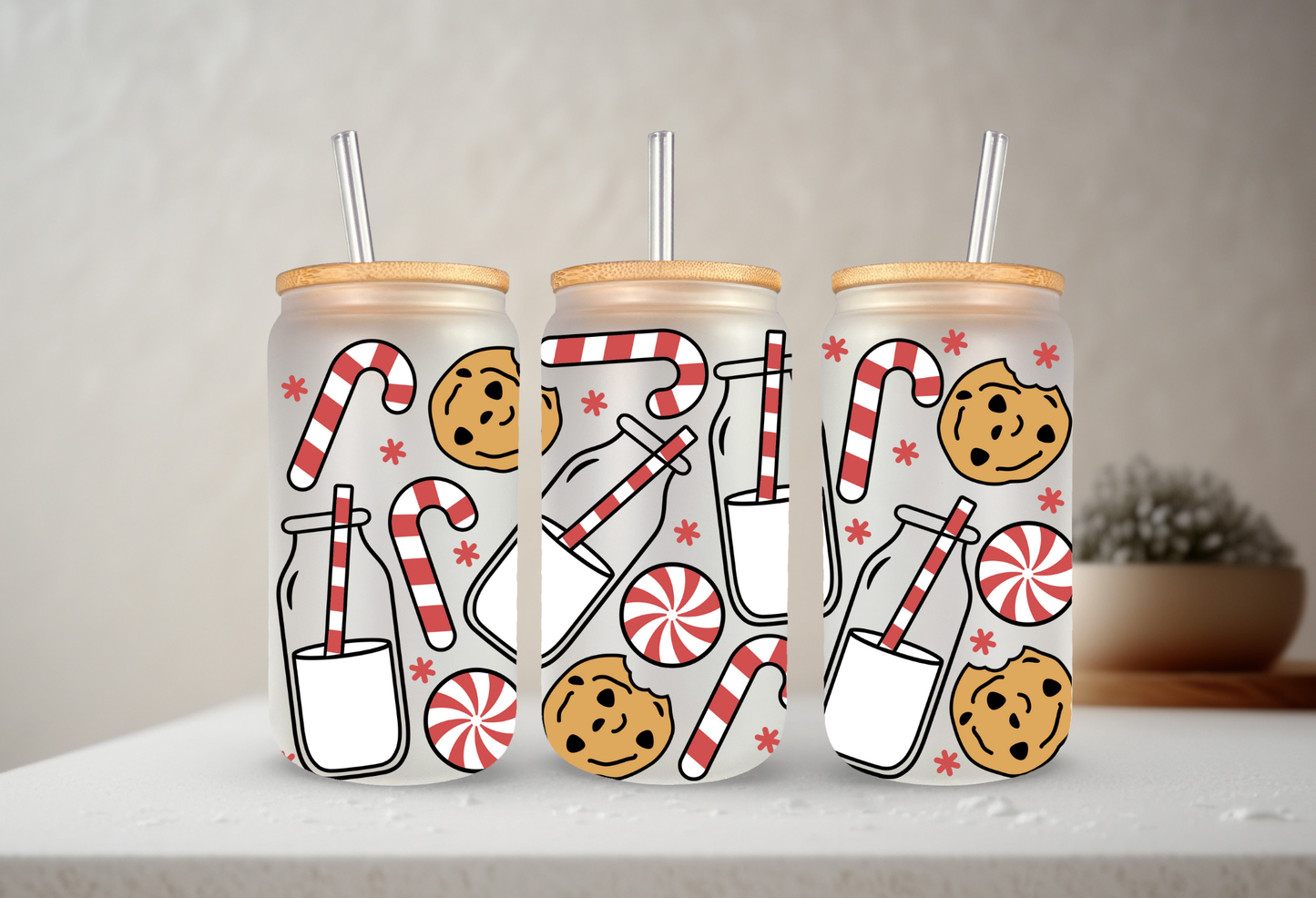 Santa's Milk & Cookies | VINYL | 20 oz Libbey Can Glass with Bamboo Lid & Straw