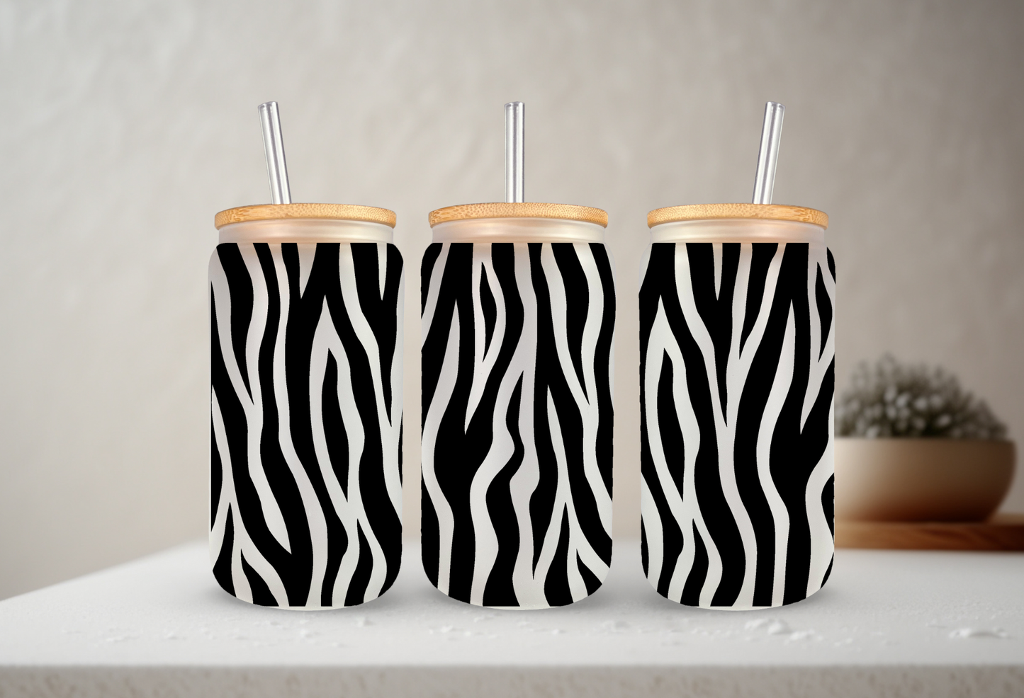 Zebra | VINYL | 20 oz Libbey Can Glass with Bamboo Lid & Straw