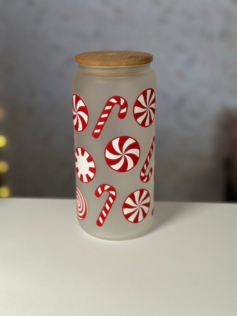 Candy Cane | VINYL | 20 oz Libbey Can Glass with Bamboo Lid & Straw