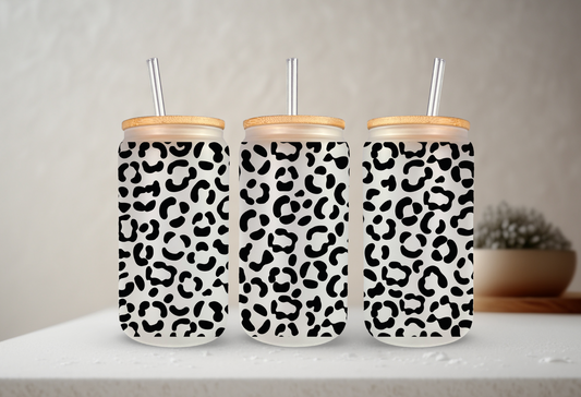 Cheetah Print | VINYL | 20 oz Libbey Can Glass with Bamboo Lid & Straw