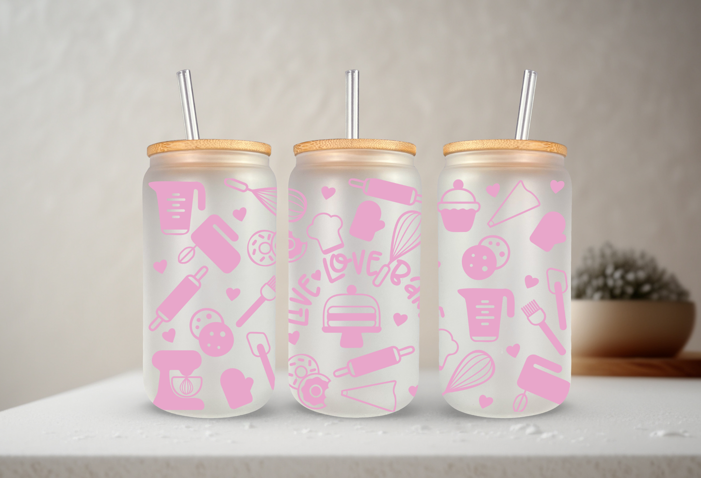 Live Love Bake | VINYL | 20 oz Libbey Can Glass with Bamboo Lid & Straw