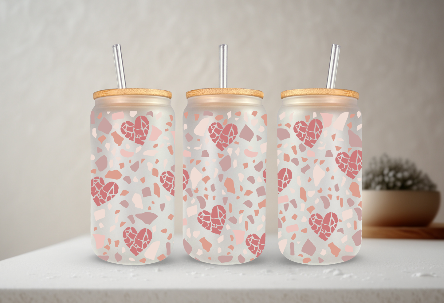 Terrazzo Hearts | VINYL | 20 oz Libbey Can Glass with Bamboo Lid & Straw