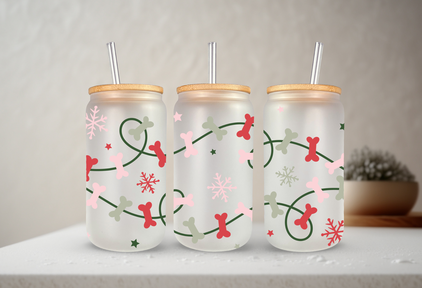 Woof Christmas | VINYL | 20 oz Libbey Can Glass with Bamboo Lid & Straw