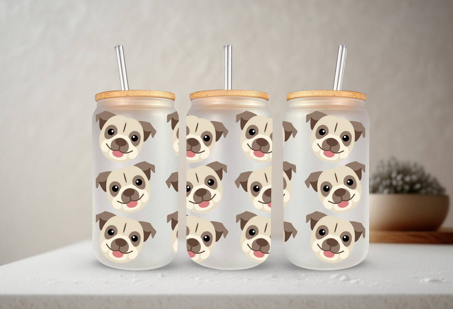 English Bulldog | VINYL | 20 oz Libbey Can Glass with Bamboo Lid & Straw