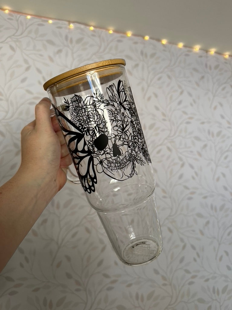 Skull Butterflies | VINYL | 40 oz Clear Glass Tumbler with Bamboo Lid & Straw