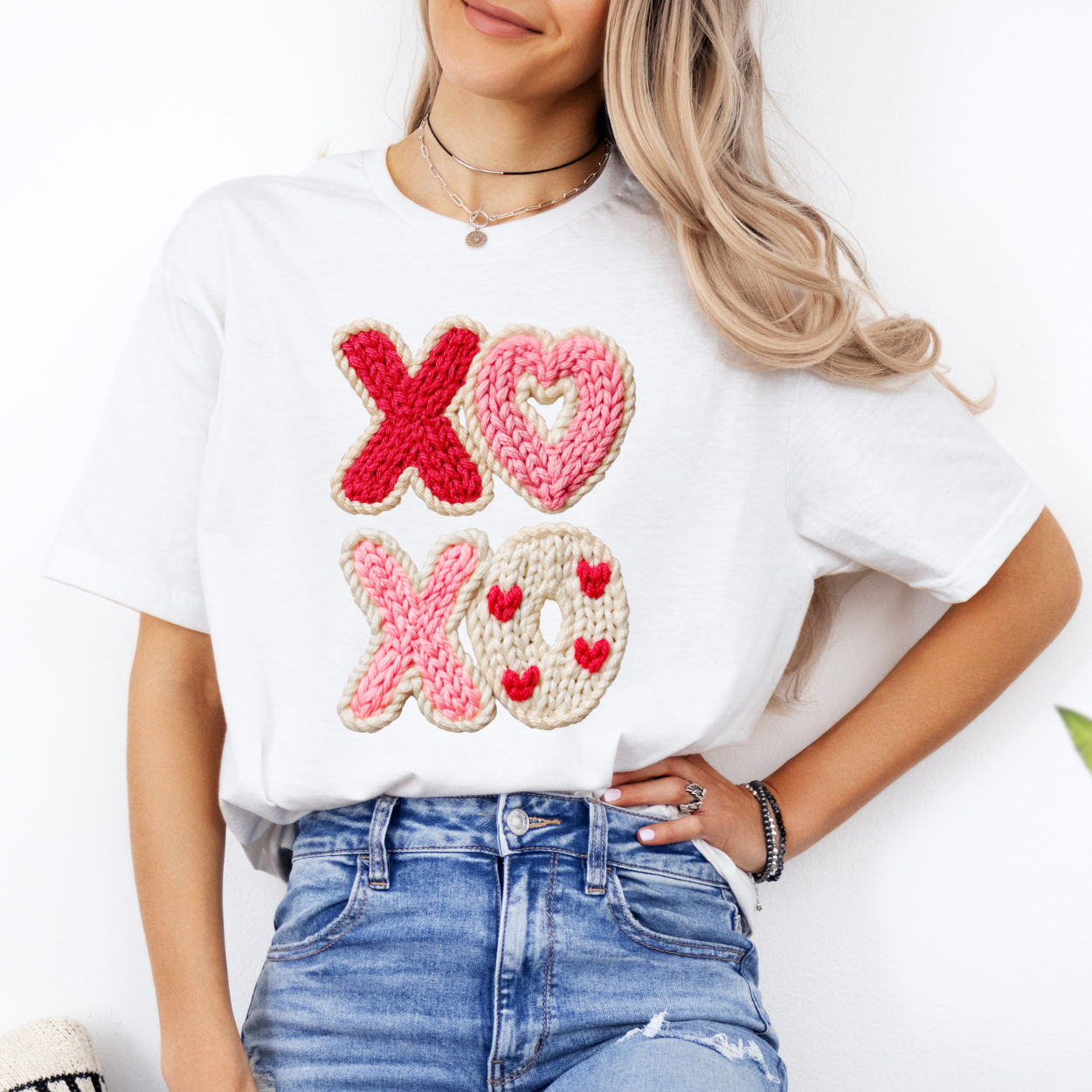 XOXO Faux Knit | Unisex T-Shirt [GILDAN]
