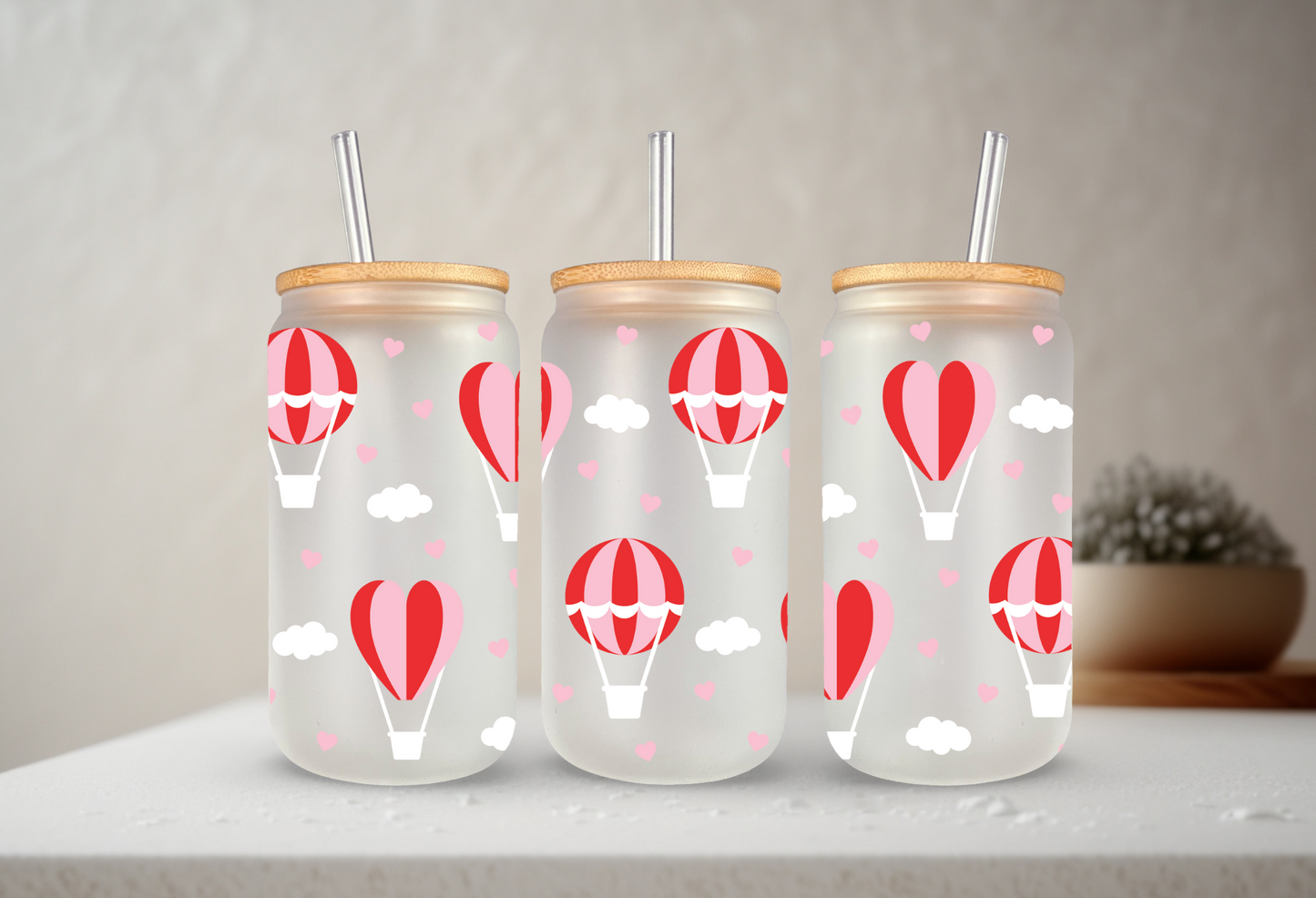 Hot Air Balloons | VINYL | 20 oz Libbey Can Glass with Bamboo Lid & Straw