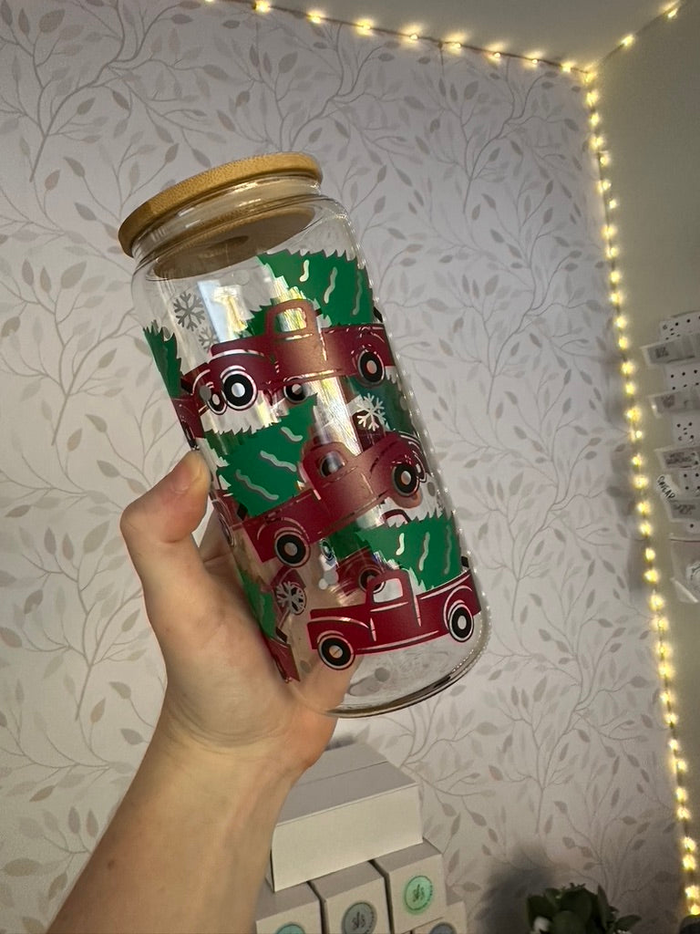 Festive Trucks | VINYL | 20 oz Libbey Can Glass with Bamboo Lid & Straw